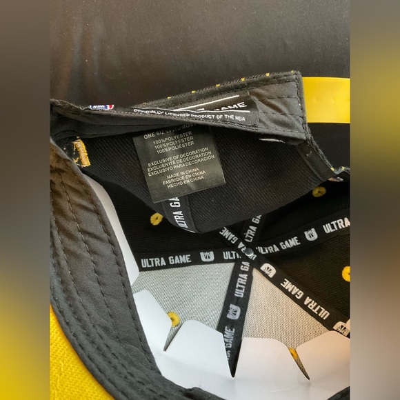 LA Lakers 1948 yellow pin-striped snapback - Picture 8 of 9